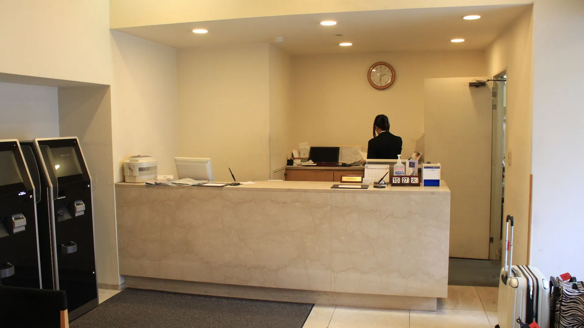 **  Swanky Hotel Otomo Sapporo Japan